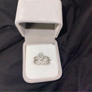 Sterling silver one carat diamond moissanite ring